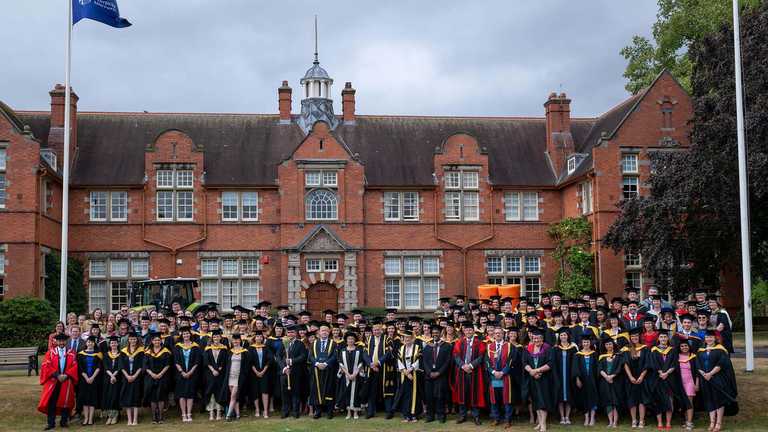 Pioneer cohort of ninety new vets graduate from Harper & Keele Veterinary School