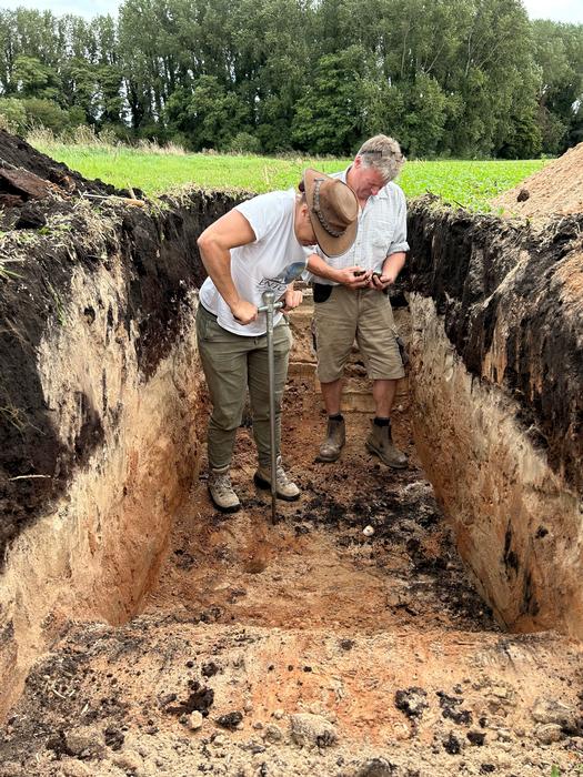 Ana and Scott preparing the site at Adeney Yard (full picture)